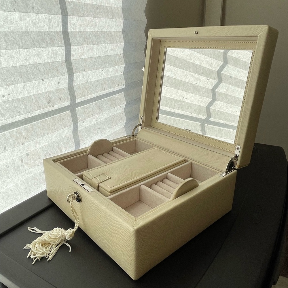 Elegant Pottery Barn Cream Jewelry Box with Tassel Key
